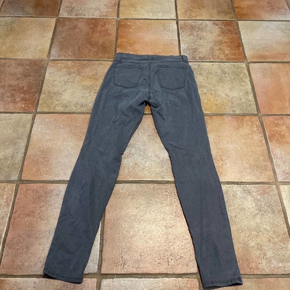 J BRAND SUPER SKINNY BRUSHED COTTON PANT IN ASH GRAY - Picture 6 of 6